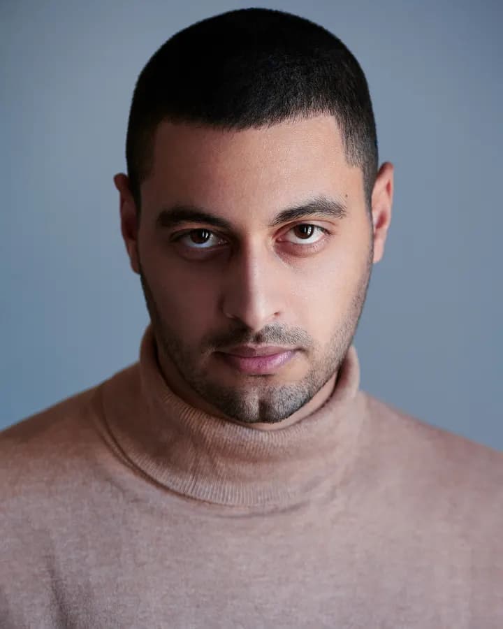 Rose turtleneck
