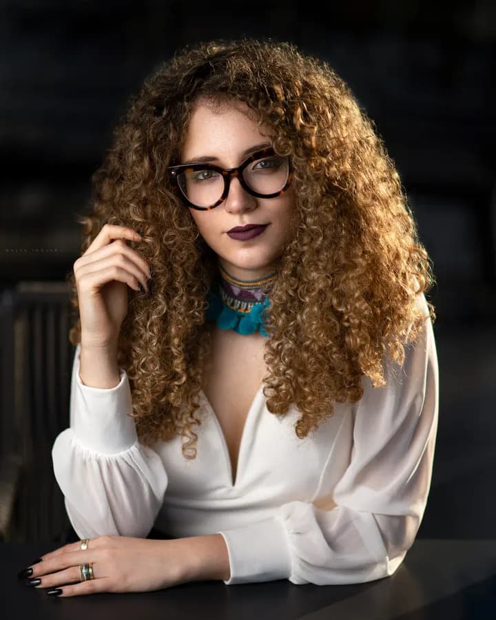 Curls & glasses